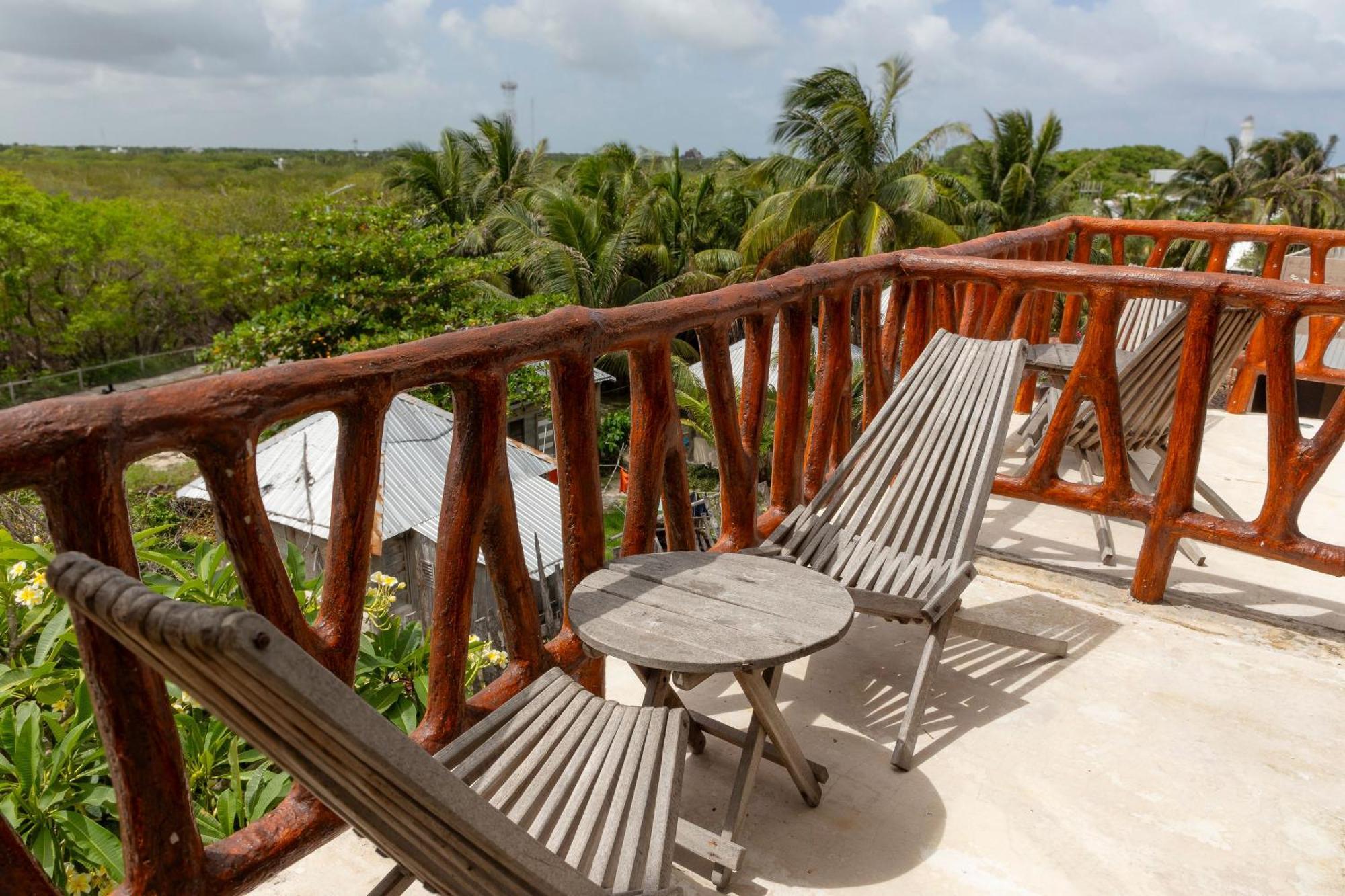 Quinto Sole Hotel Mahahual Exterior foto